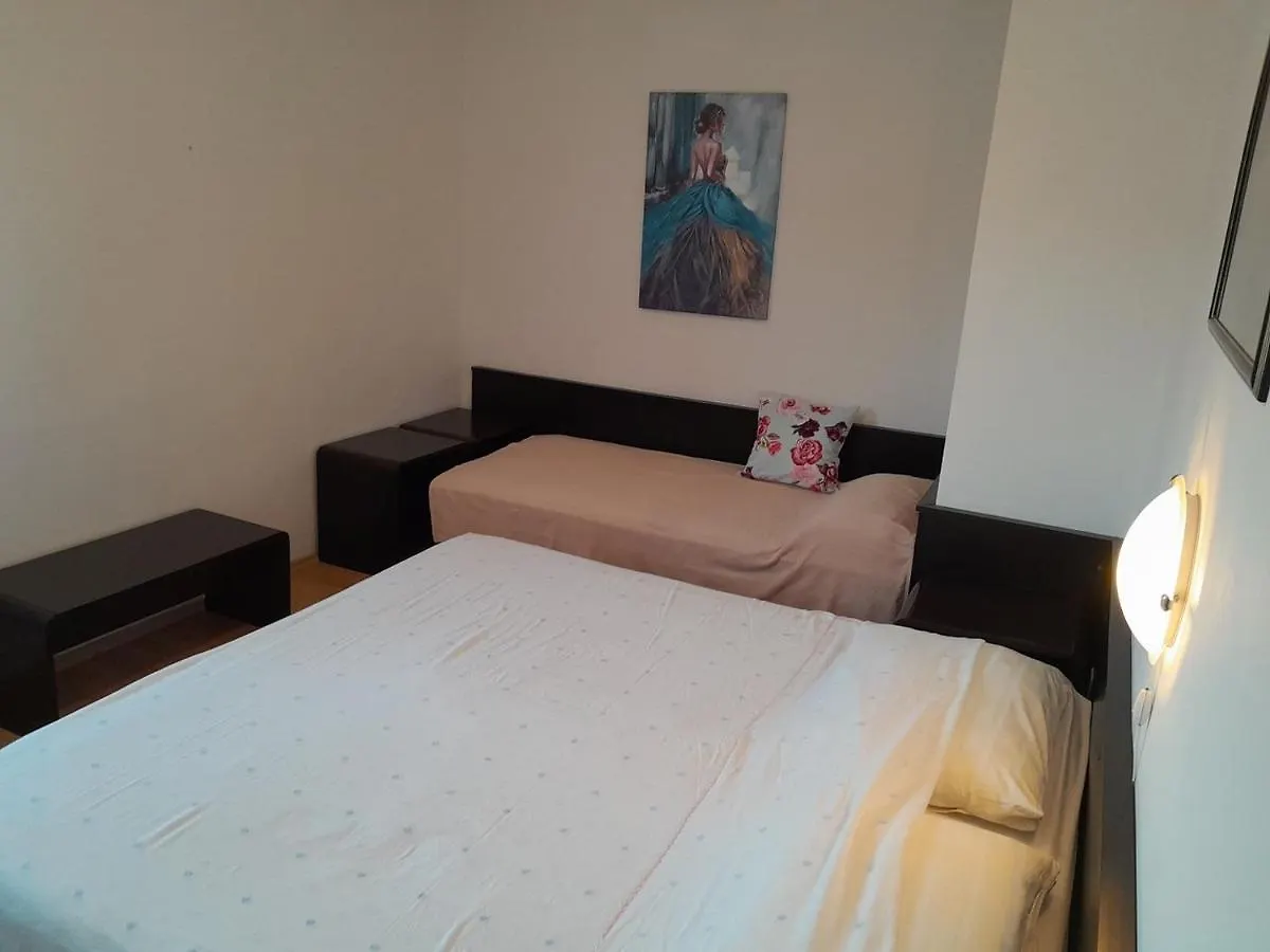 Apartments Josip 2830 Supetarska Draga Croatia
