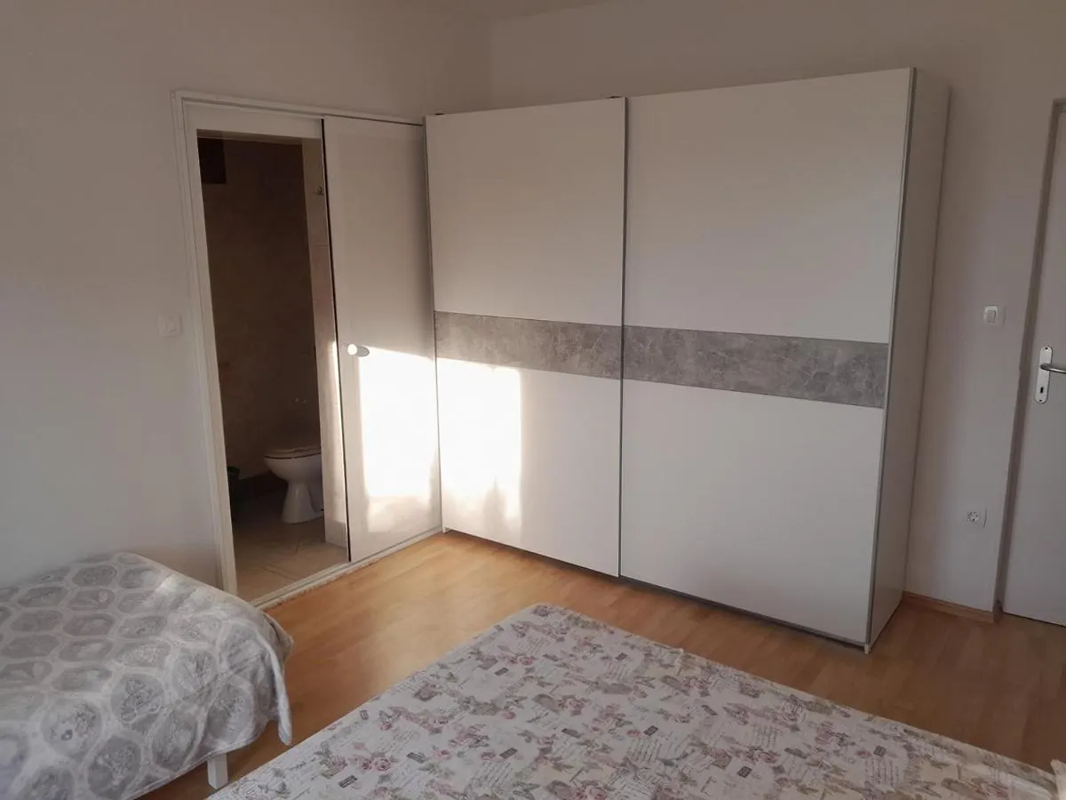 Apartments Josip 2830 Supetarska Draga 0*,